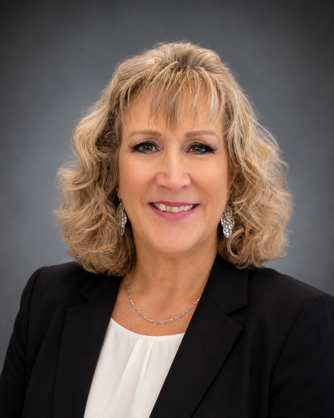 Portrait of Lisa Stevens, CEO of GreenBooks-Solutions, LLC