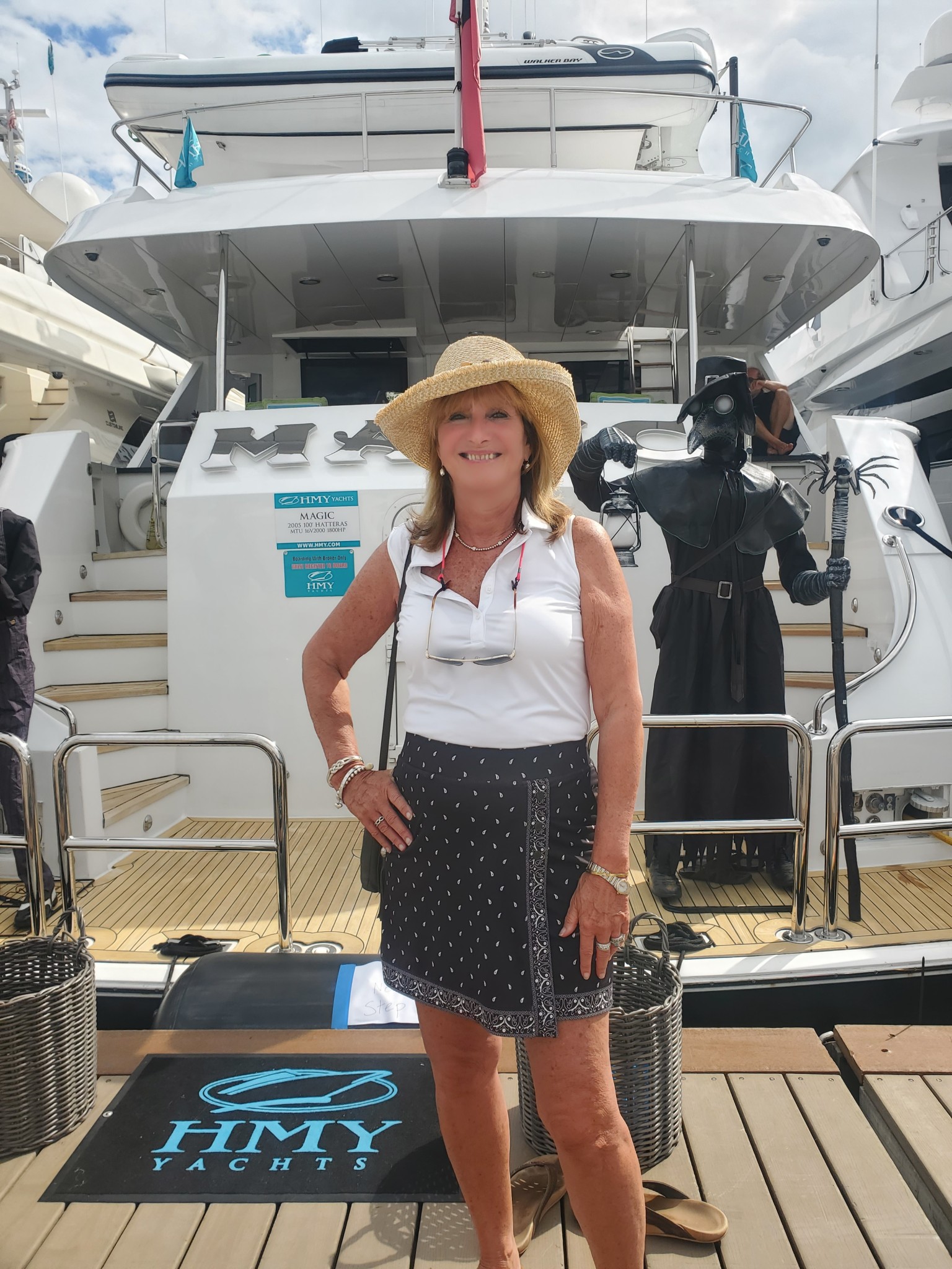 Portrait of Linda Petelka, Director at Load Covering Solutions in Burlington, Ontario